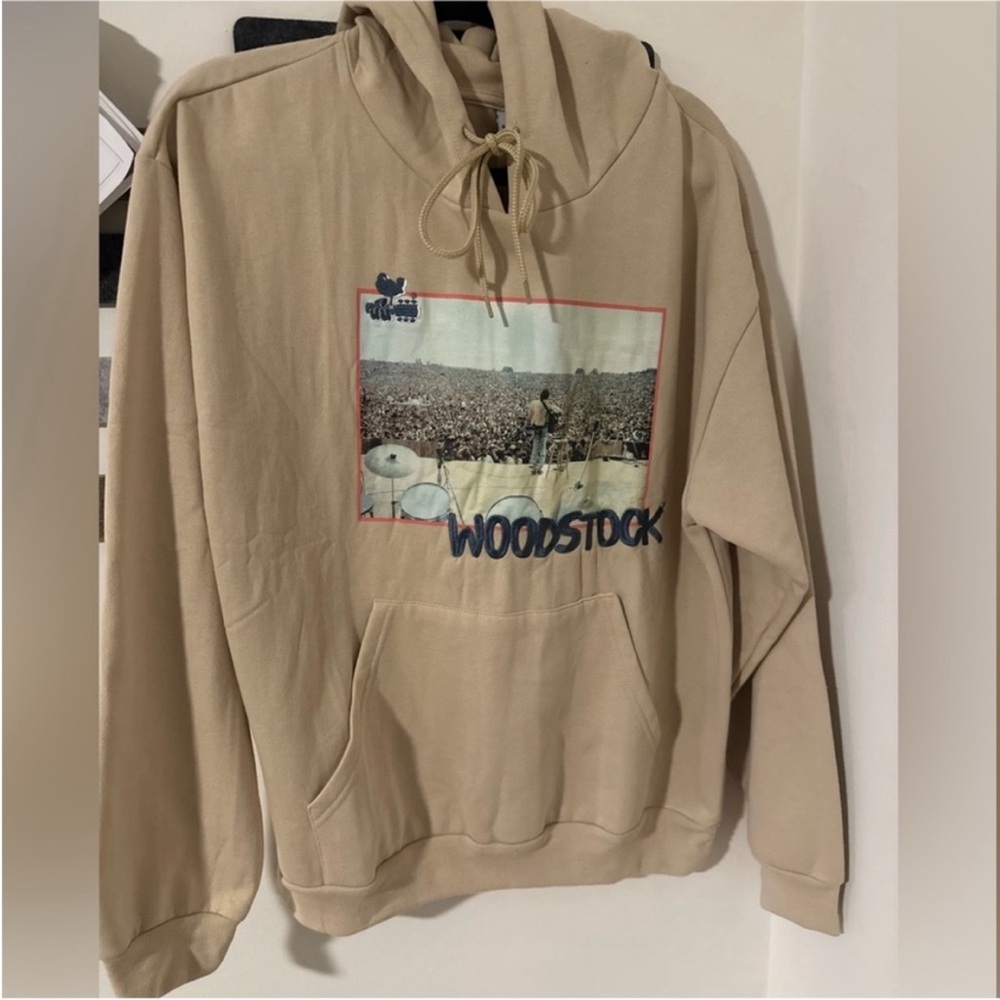 Woodstock Hoodie, Men’s Large, New without tags